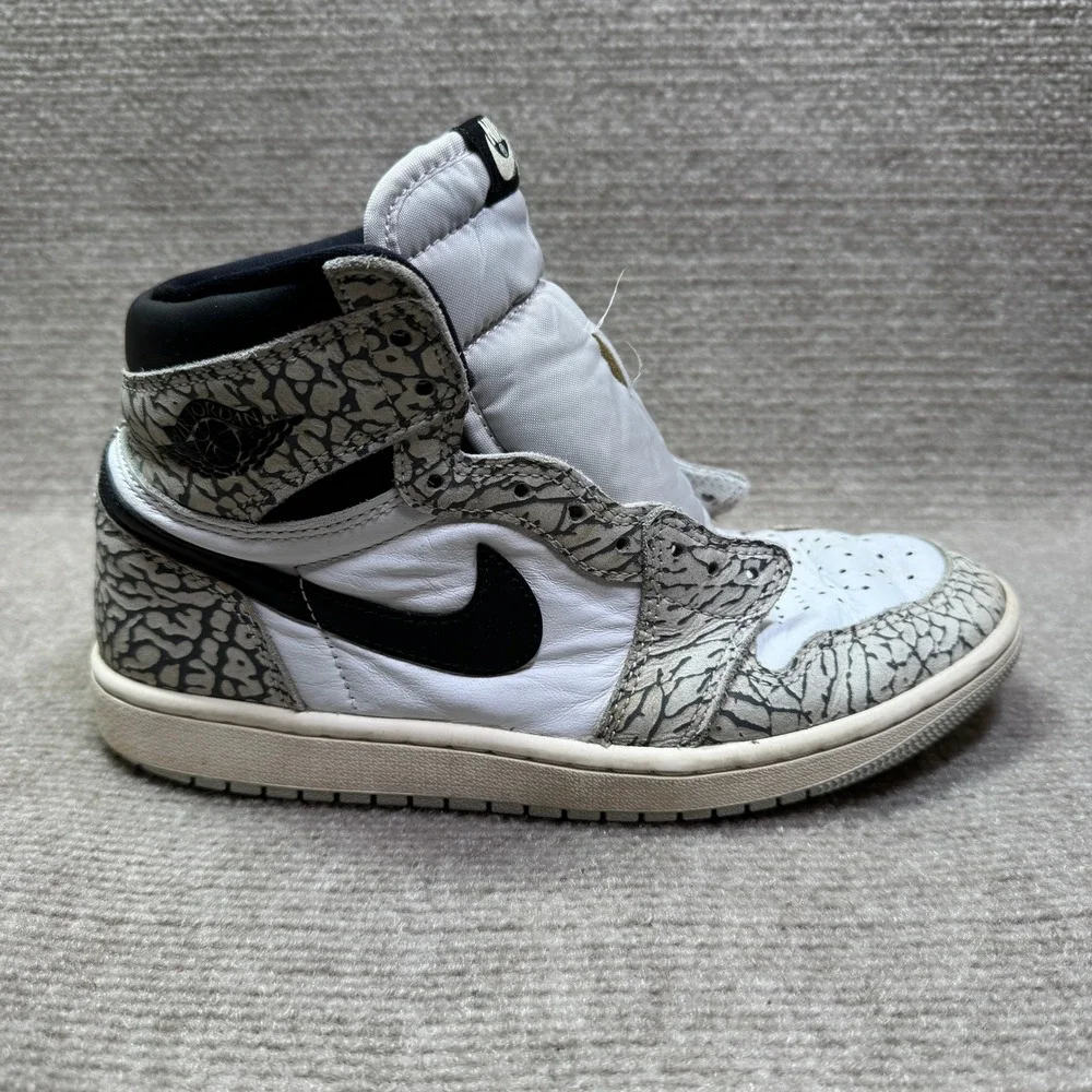 Nike Air Jordan 1 Retro High White Cement Kids 7 White DZ5485-052